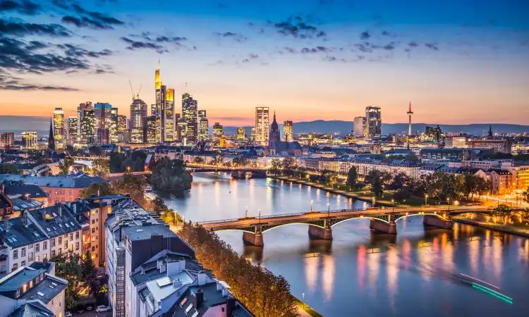 frankfurt gezi harcama rehberi