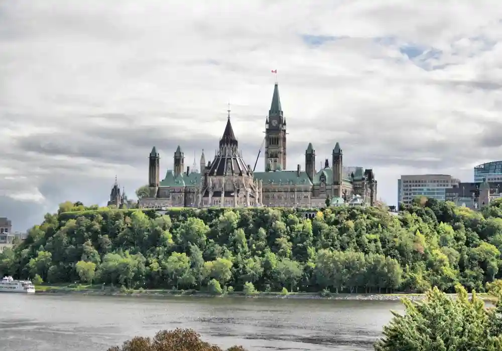 Parliament_Hill-Ottawa