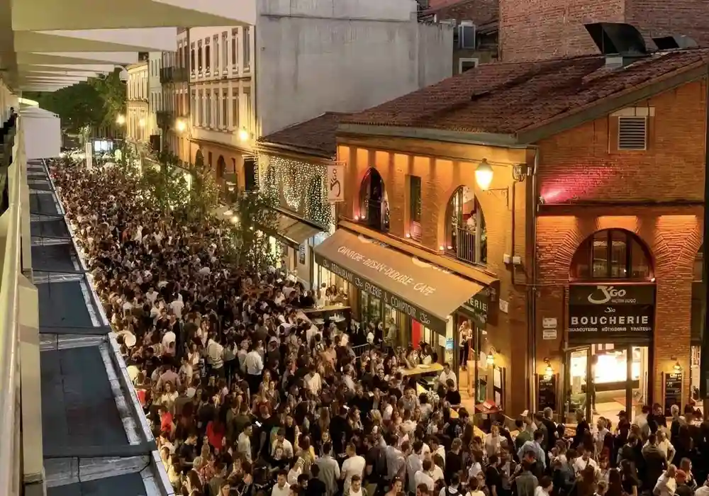 Toulouse-Gece-Hayati